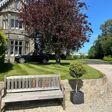 Hazel Manor * Harrogate