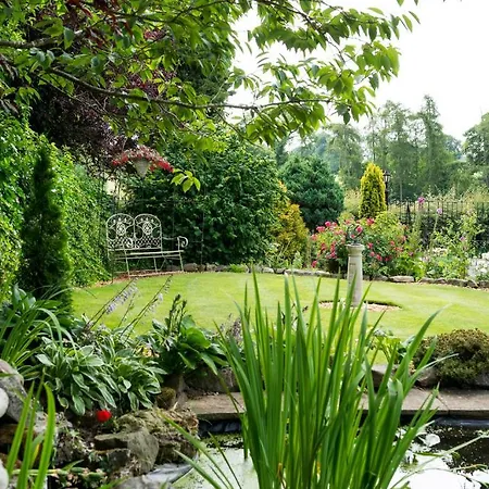 Hazel Manor 乡村民宿 *