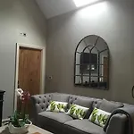 Hazel Manor منزل ريفي هاروغايت
