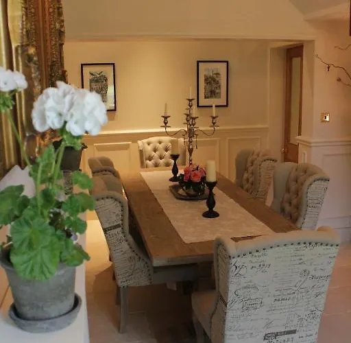 Hazel Manor * Harrogate